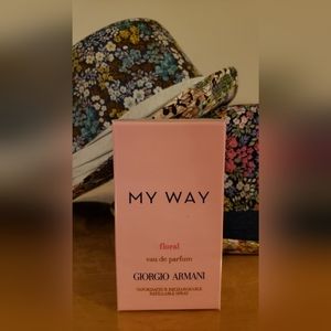 Giorgio Armani 1.7 oz. My Way Floral Eau de Parfum